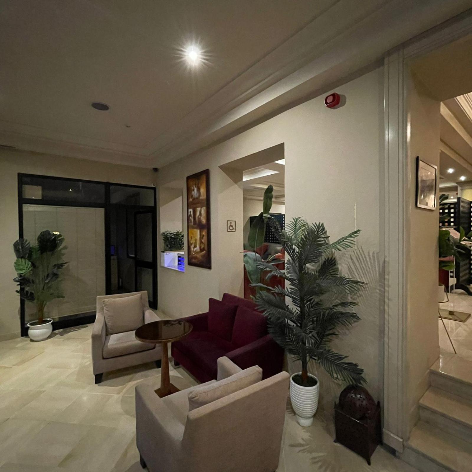 Le Consul Hotel 4*